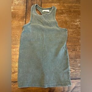 Mustard Seed Olive Green Ribbed Top never worn